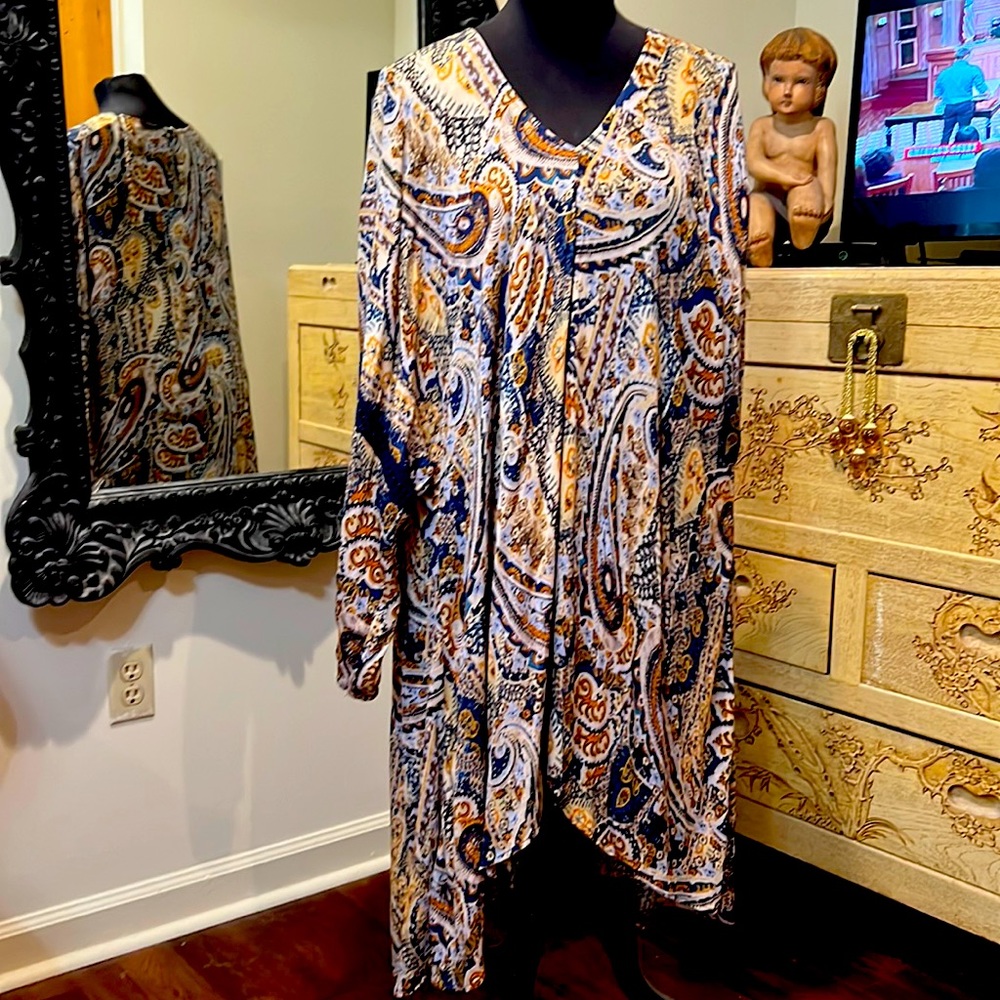 Top hi -low dressy top!